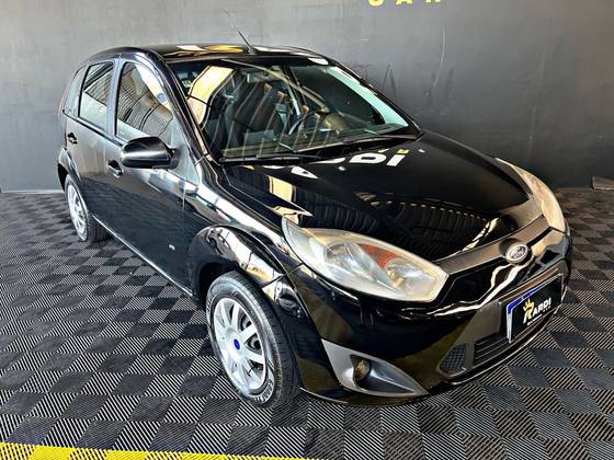 FORD FIESTA 1.0 ROCAM S 8V FLEX 4P MANUAL FORD FIESTA 1.0 ROCAM S 8V FLEX 4P MANUAL